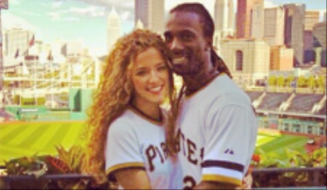 Andrew McCutchen Proposes to Girlfriend on Ellen! – Sports As Told