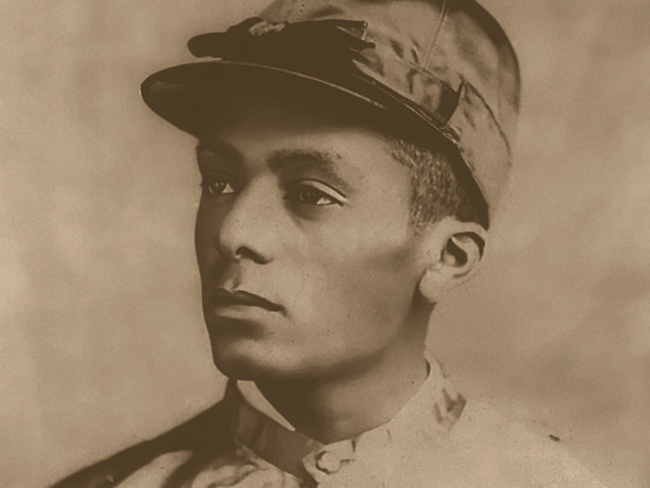 Isaac Burns Murphy is regarded as one of the greatest jockeys in racing history. Horse racing used to be dominated by African-American jockeys when the sport first emerged.